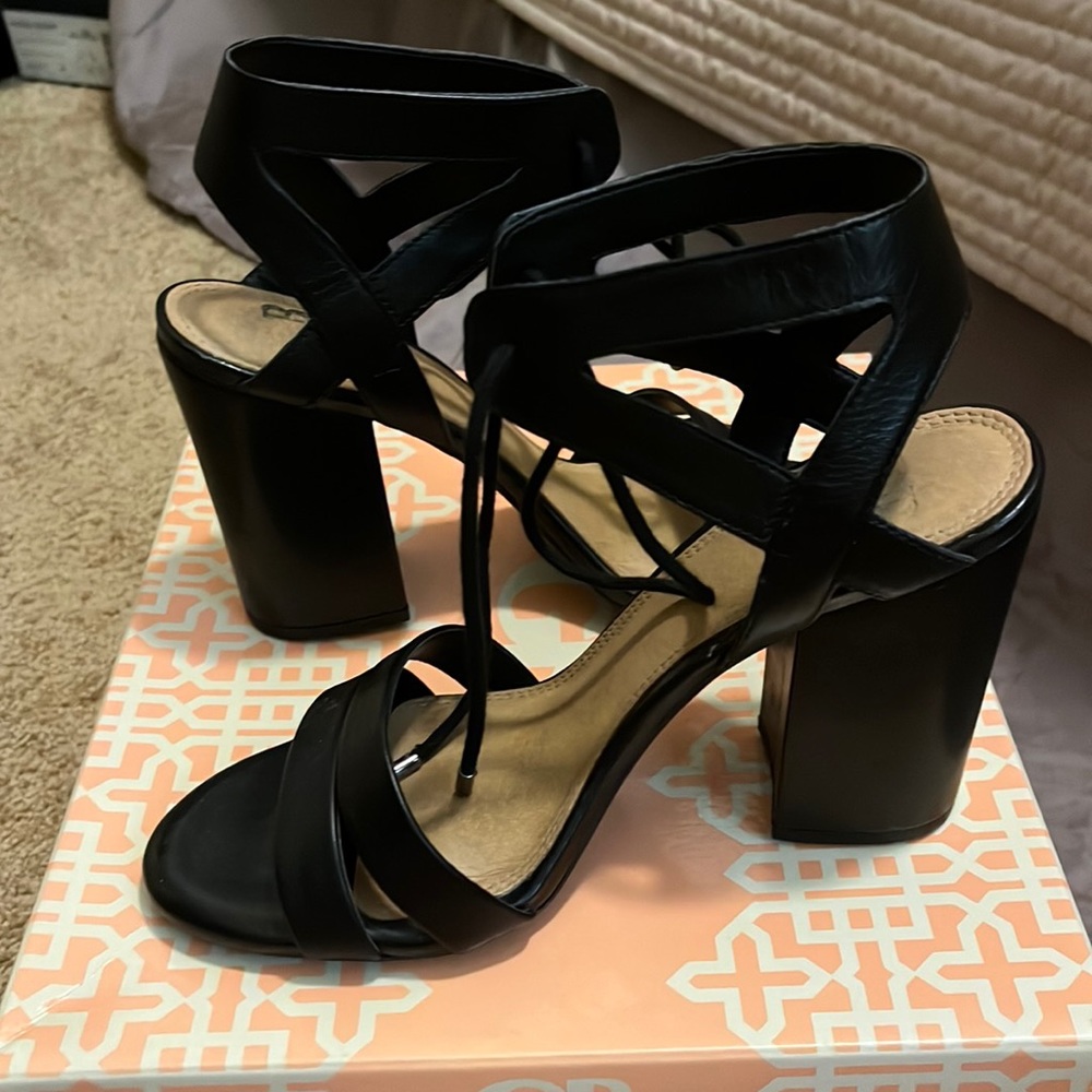 Gianni Bini Black Leather Block Heels. Sz 7.5